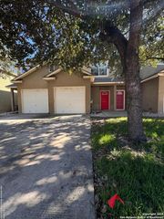 7806 Kingsbury Way Unit 4, San Antonio, TX 78240