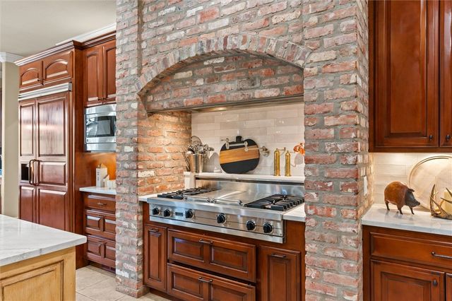 3256 Tanglewood Drive, Springdale, AR 72764