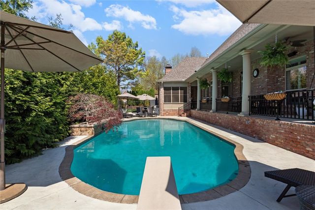 3256 Tanglewood Drive, Springdale, AR 72764