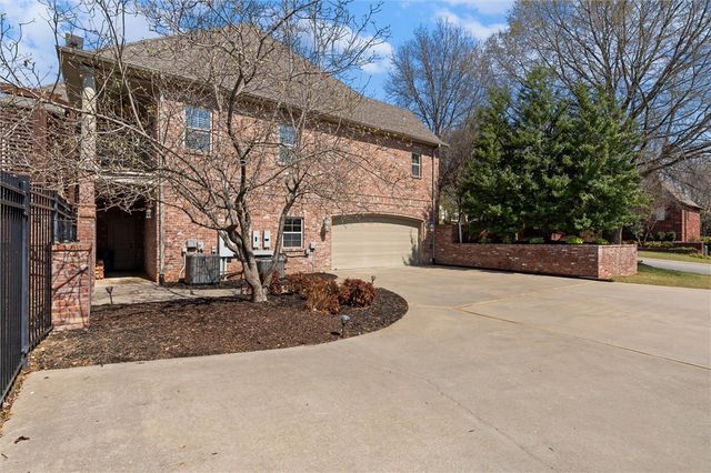 3256 Tanglewood Drive, Springdale, AR 72764
