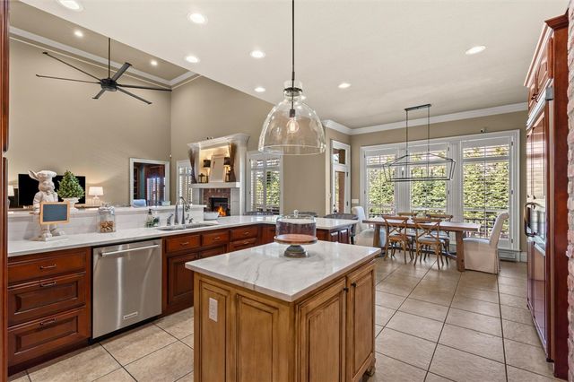 3256 Tanglewood Drive, Springdale, AR 72764