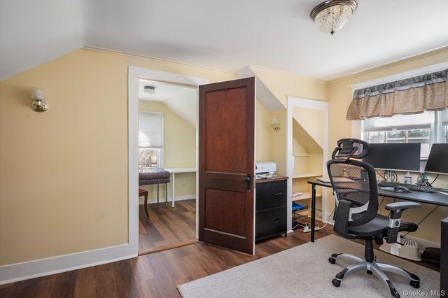 119 7th Street, Saint James, NY 11780