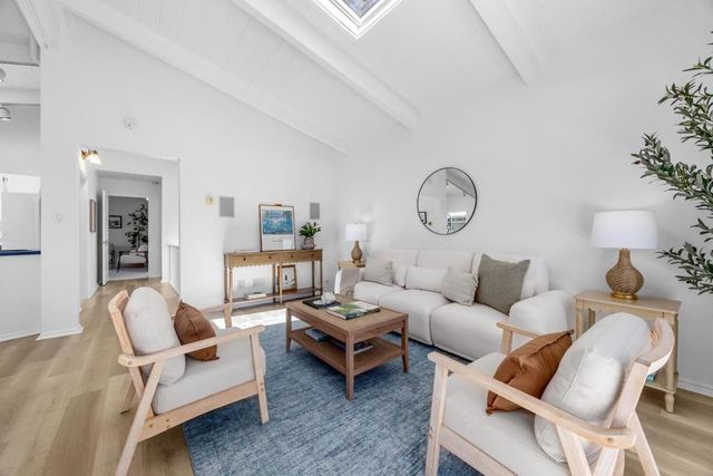 542 Blackjack Lane, Santa Cruz, CA 95062