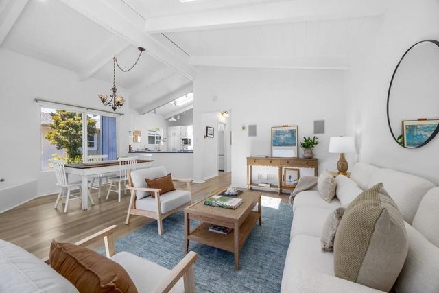 542 Blackjack Lane, Santa Cruz, CA 95062