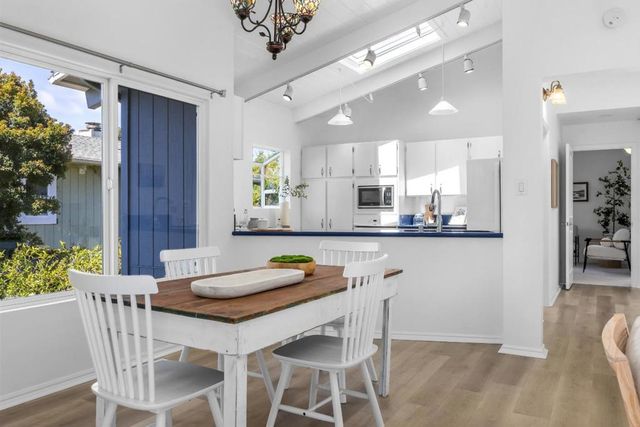 542 Blackjack Lane, Santa Cruz, CA 95062