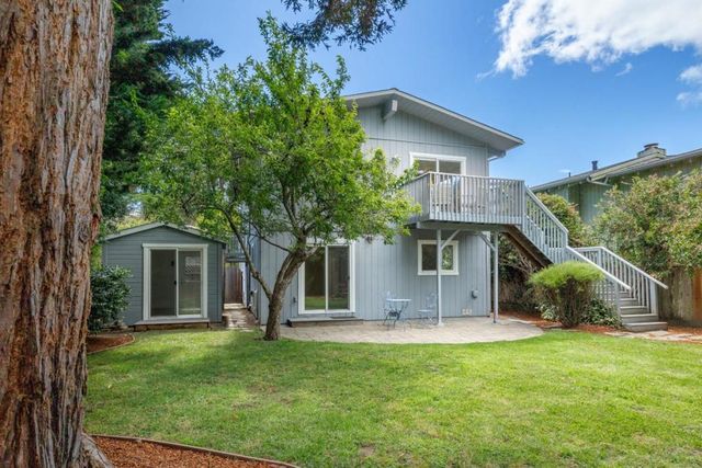 542 Blackjack Lane, Santa Cruz, CA 95062