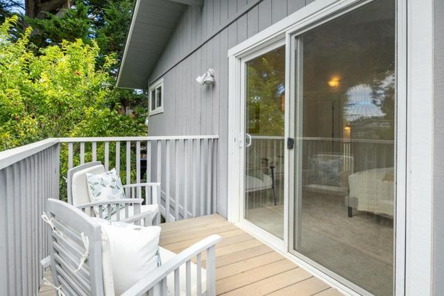 542 Blackjack Lane, Santa Cruz, CA 95062