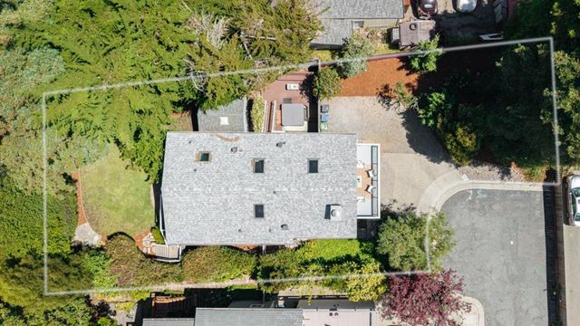 542 Blackjack Lane, Santa Cruz, CA 95062