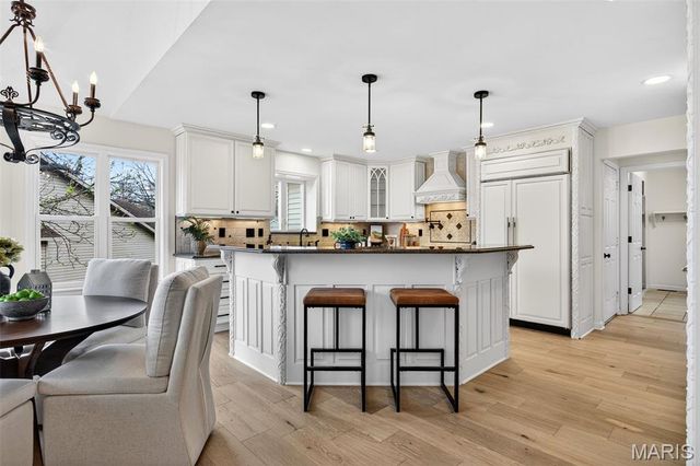 11 Regatta Bay Court, Lake St Louis, MO 63367