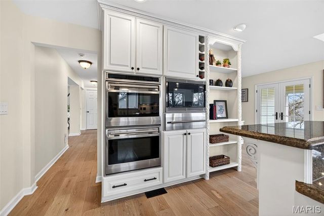 11 Regatta Bay Court, Lake St Louis, MO 63367