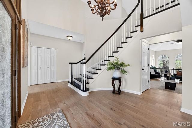 11 Regatta Bay Court, Lake St Louis, MO 63367