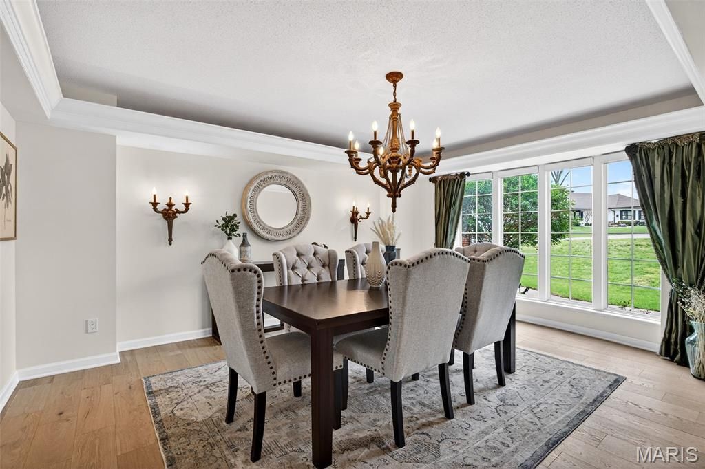 Image 16 of property listing at 11 Regatta Bay Court, Lake St Louis, MO 63367