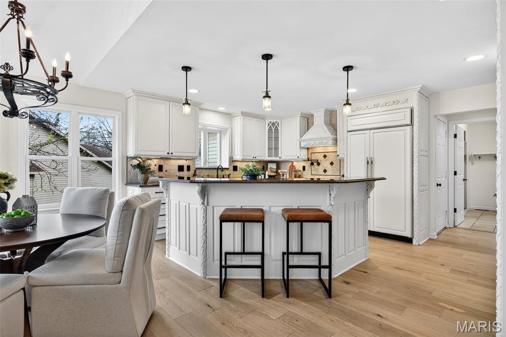 Image 31 of property listing at 11 Regatta Bay Court, Lake St Louis, MO 63367