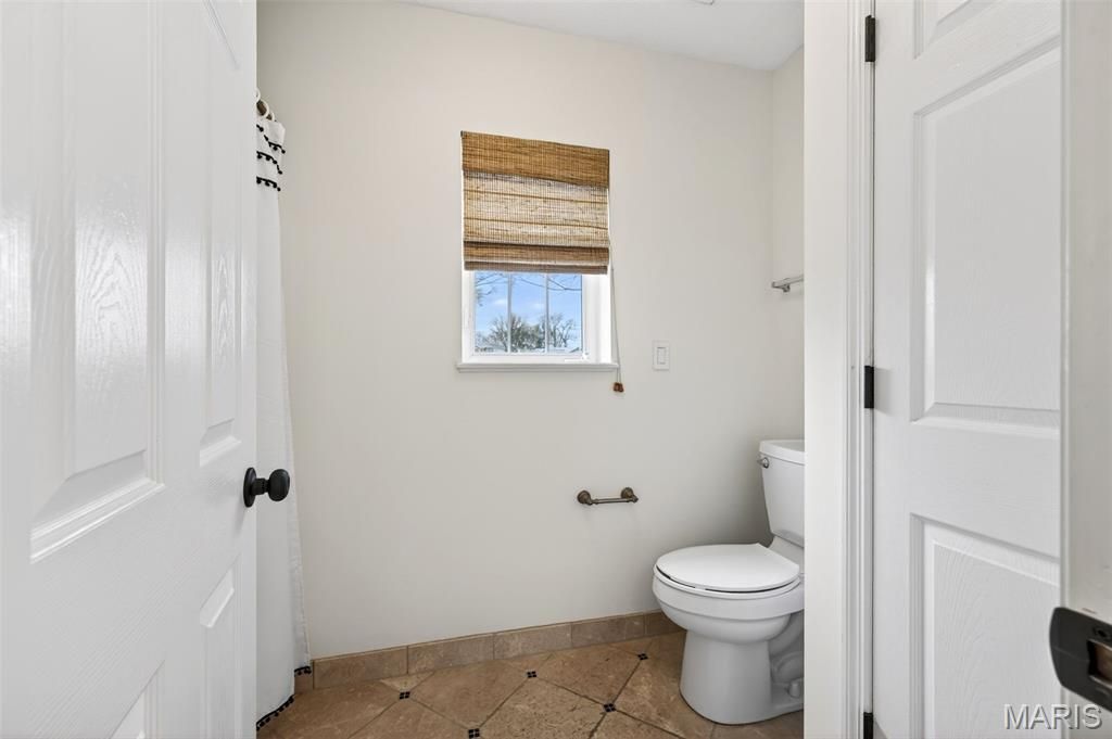 Image 45 of property listing at 11 Regatta Bay Court, Lake St Louis, MO 63367