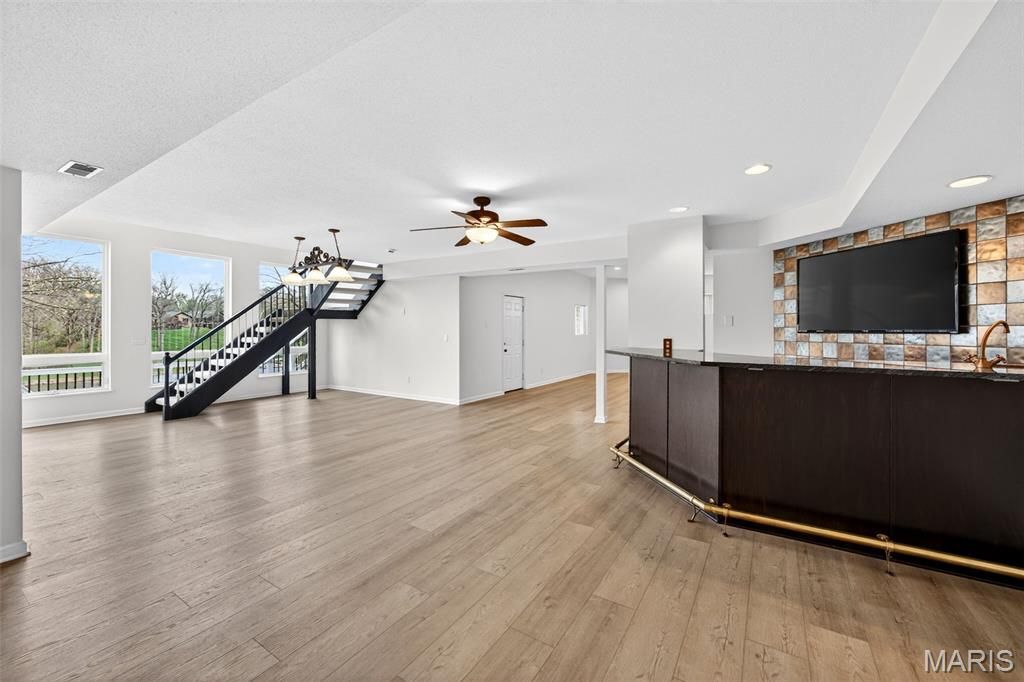 Image 52 of property listing at 11 Regatta Bay Court, Lake St Louis, MO 63367