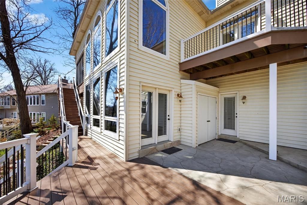 Image 66 of property listing at 11 Regatta Bay Court, Lake St Louis, MO 63367