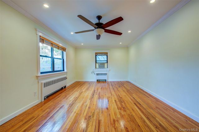 7401 220th Street 132B2, Oakland Gardens, NY 11364