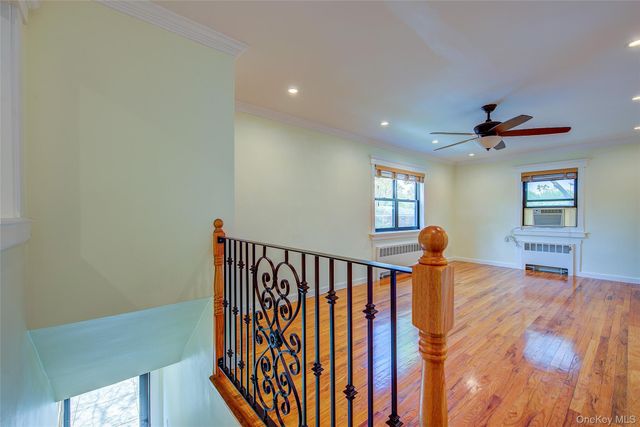 7401 220th Street 132B2, Oakland Gardens, NY 11364