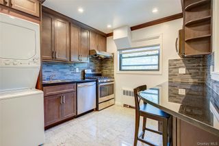7401 220th Street 132B2, Oakland Gardens, NY 11364