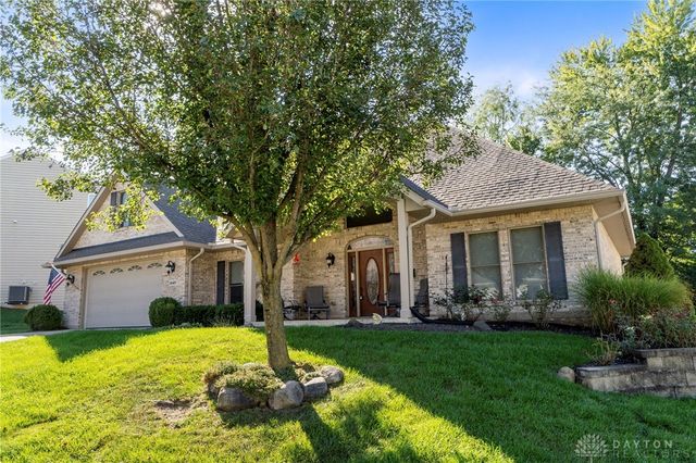 1547 Yellow Rose Court, Fairborn, OH 45324