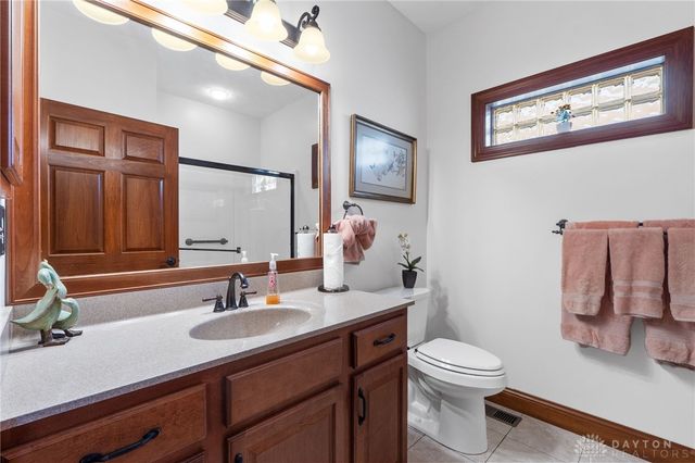 1547 Yellow Rose Court, Fairborn, OH 45324