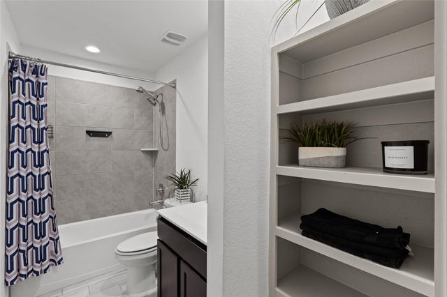 13332 Silver Egret Lane Lane, Texas City, TX 77568