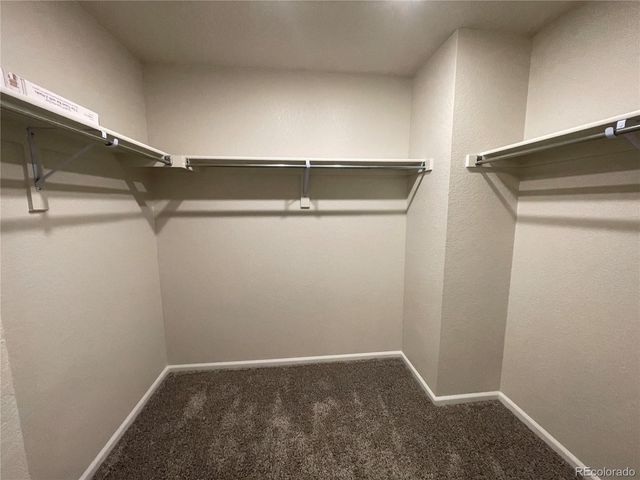 6089 N Liverpool Street, Aurora, CO 80019