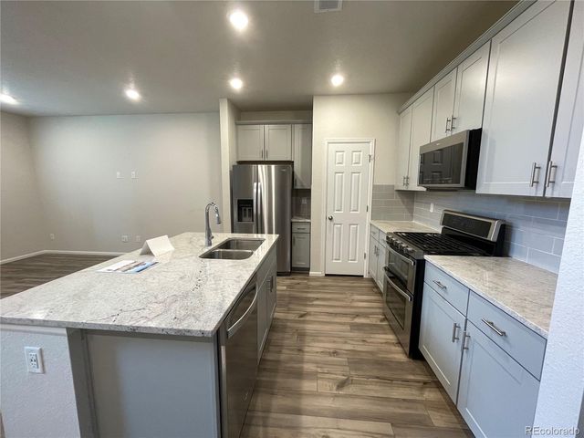 6089 N Liverpool Street, Aurora, CO 80019