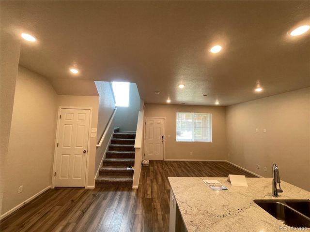 6089 N Liverpool Street, Aurora, CO 80019