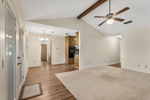 2711 Tin Top Road, Weatherford, TX 76087