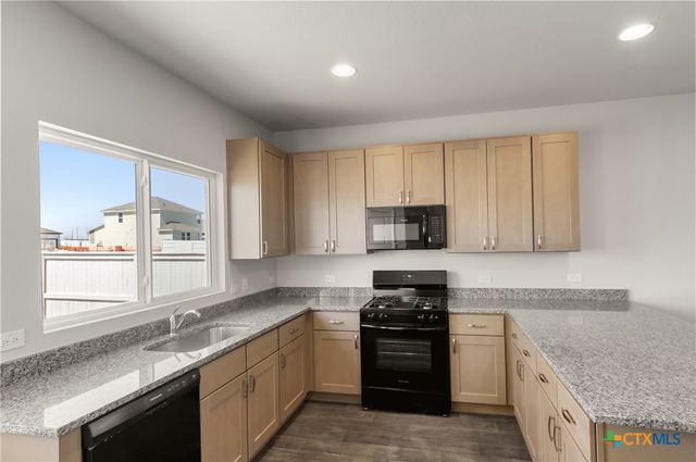 224 Barley Lane, Elgin, TX 78621