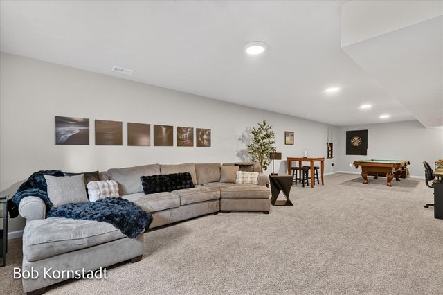 8059 Buttrick Ridge Trail, Alto, MI 49302