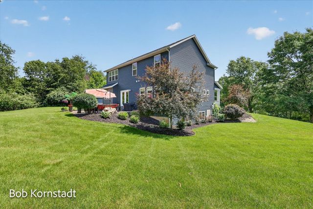 8059 Buttrick Ridge Trail, Alto, MI 49302