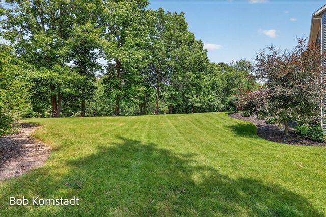 8059 Buttrick Ridge Trail, Alto, MI 49302