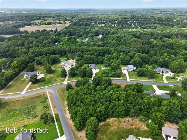8059 Buttrick Ridge Trail, Alto, MI 49302