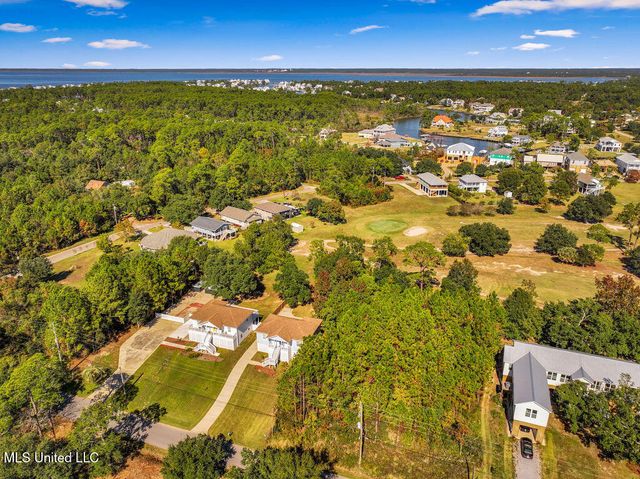 408 Mcclung Street, Pass Christian, MS 39571