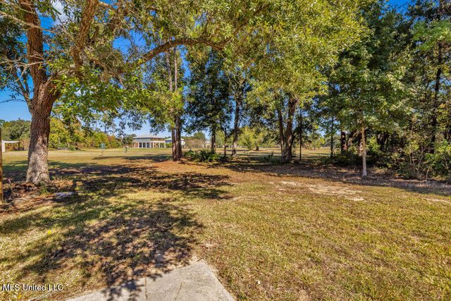 408 Mcclung Street, Pass Christian, MS 39571