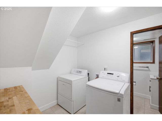 3850 Nw ELMWOOD Dr, Corvallis, OR 97330