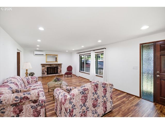 3850 Nw ELMWOOD Dr, Corvallis, OR 97330