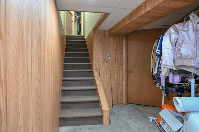 1024 EDGEWOOD DRIVE, Green Bay, WI 54311