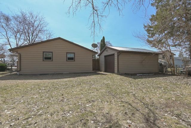 1024 EDGEWOOD DRIVE, Green Bay, WI 54311