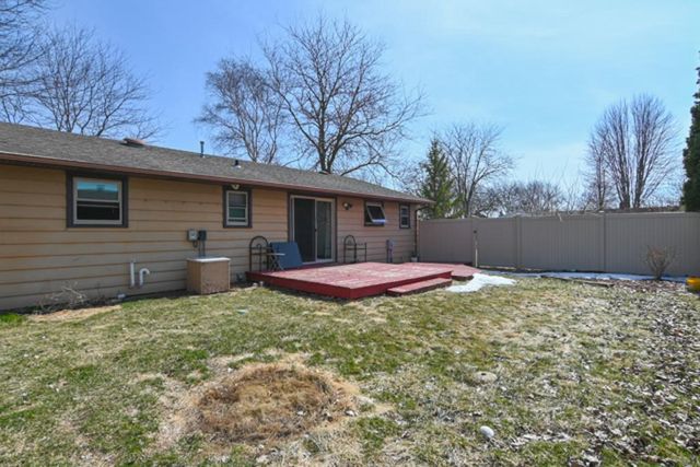 1024 EDGEWOOD DRIVE, Green Bay, WI 54311
