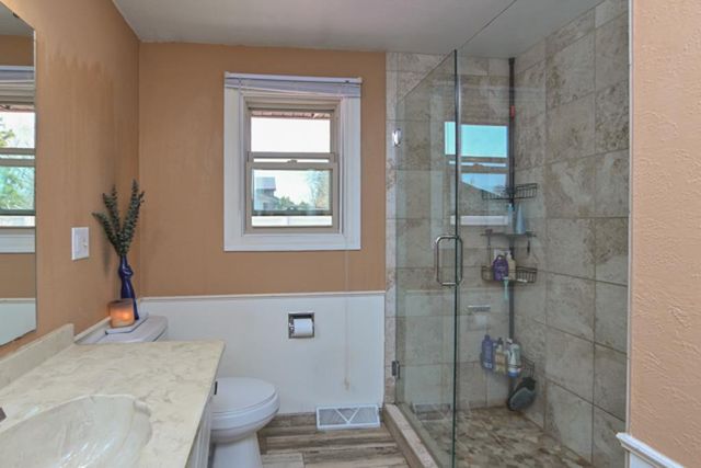 1024 EDGEWOOD DRIVE, Green Bay, WI 54311