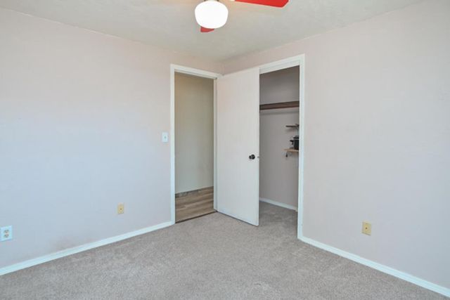 1024 EDGEWOOD DRIVE, Green Bay, WI 54311