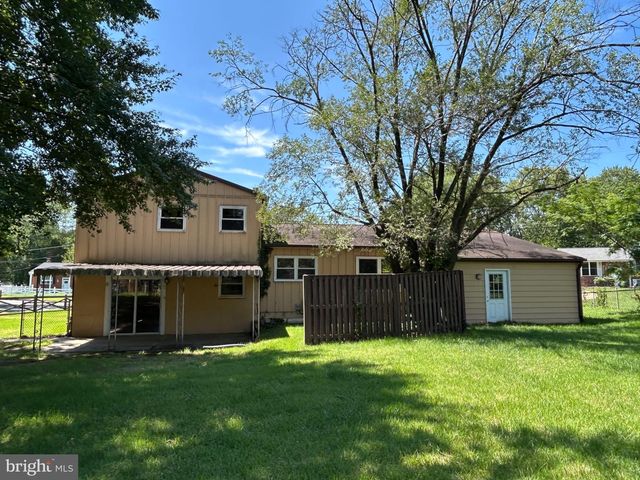 9512 SMALL DR, Clinton, MD 20735