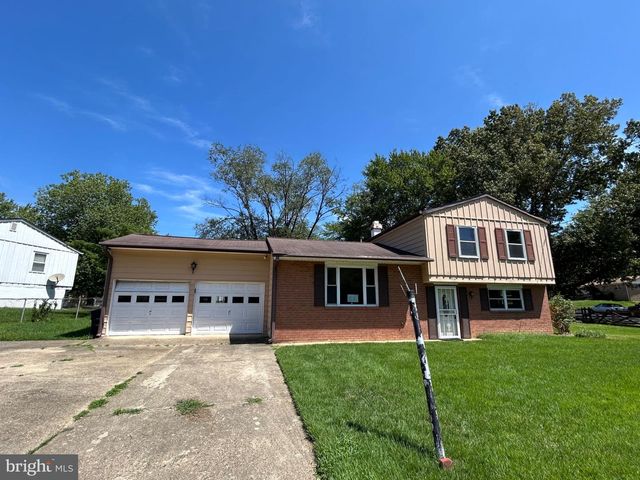 9512 SMALL DR, Clinton, MD 20735