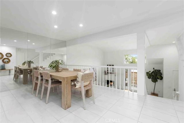 21072 Poolside, Huntington Beach, CA 92648