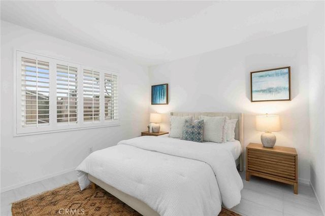 21072 Poolside, Huntington Beach, CA 92648