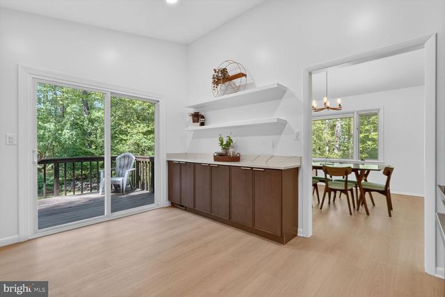 12128 BASSET LN, Reston, VA 20191