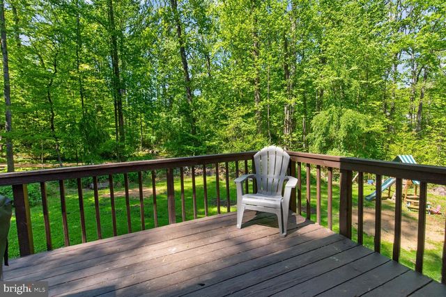 12128 BASSET LN, Reston, VA 20191